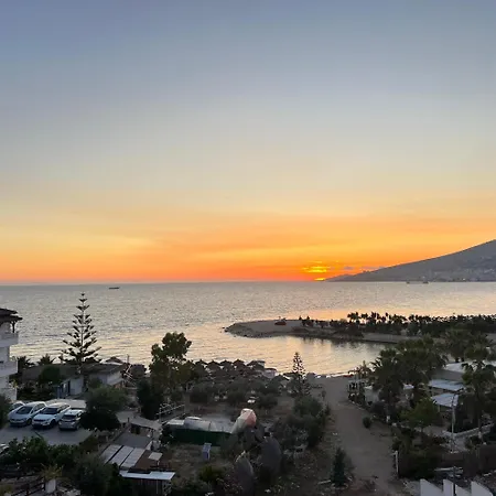 Christina * Sarandë